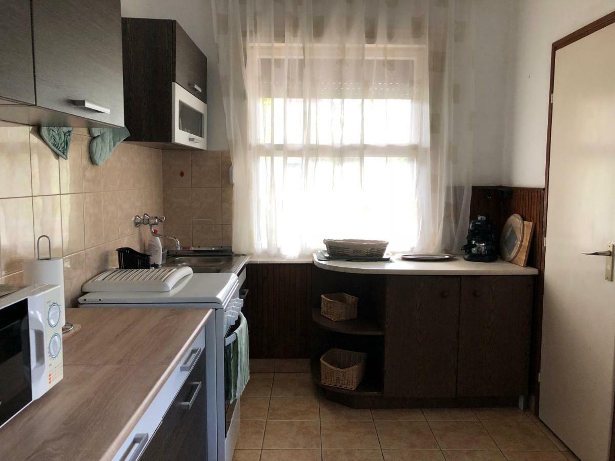 Veranda Apartman Nyíregyháza Eksteriør bilde