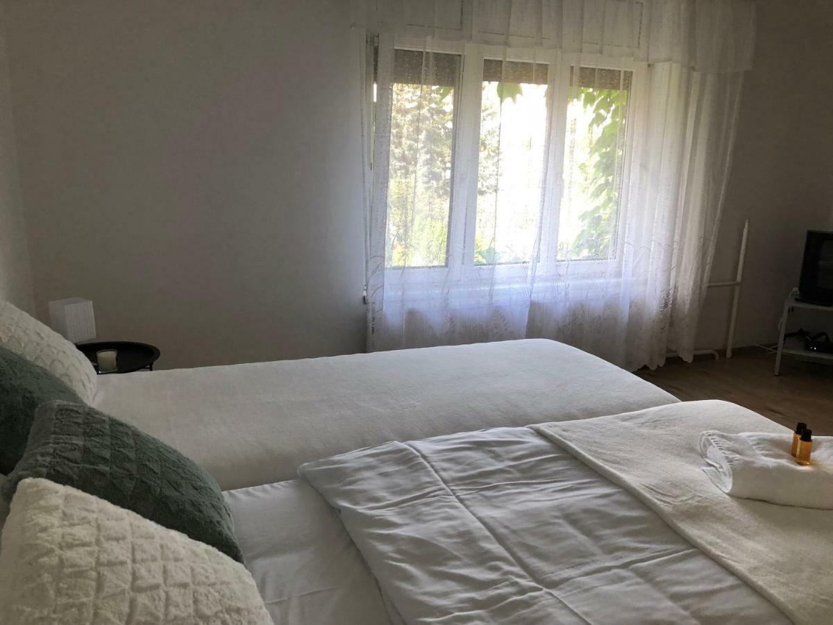 Veranda Apartman Nyíregyháza Eksteriør bilde